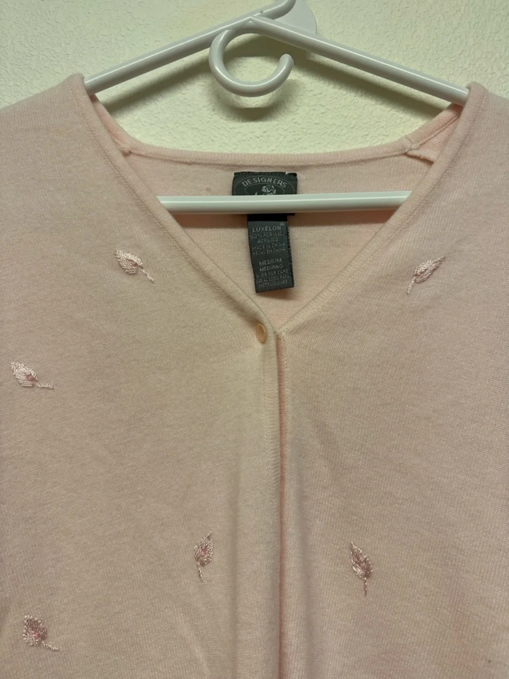 Designers Originals Pale Pink V-Neck Knit Sweater - Picture 2 of 5